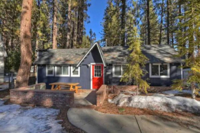 Modern Moab: Near Boulder Bay + Spa + Large Yard Big Bear Lake